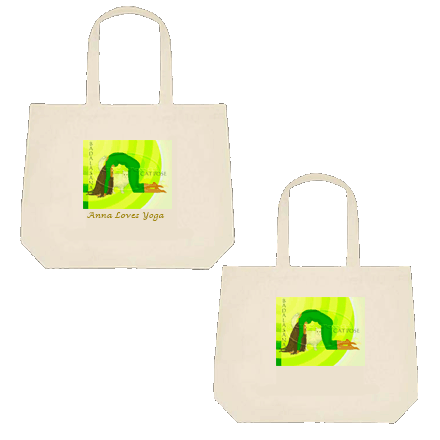 cat pose tote name on front pict back